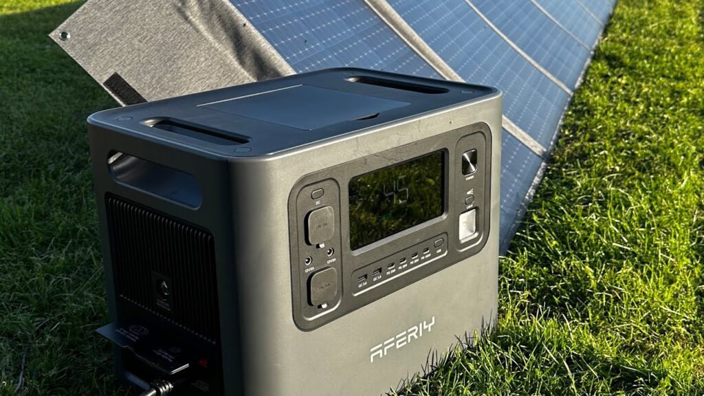 Aferiy 2400 AF P210 and Folding 400 W Panel review